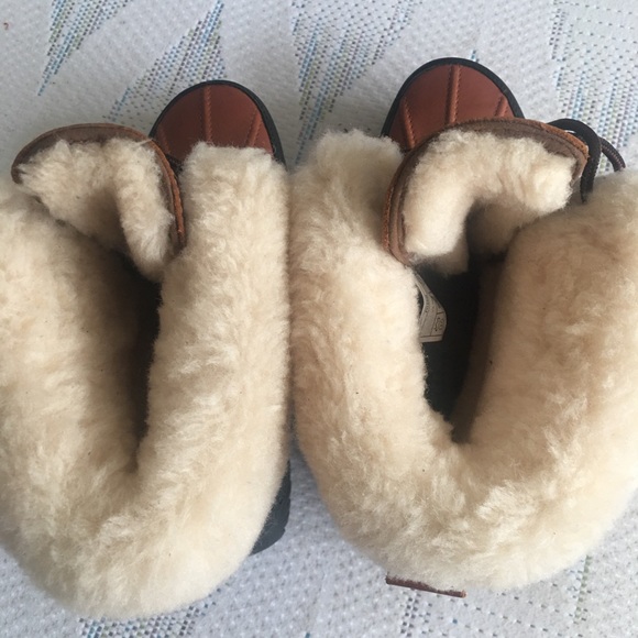 Men’s ugg boots - Picture 5 of 6